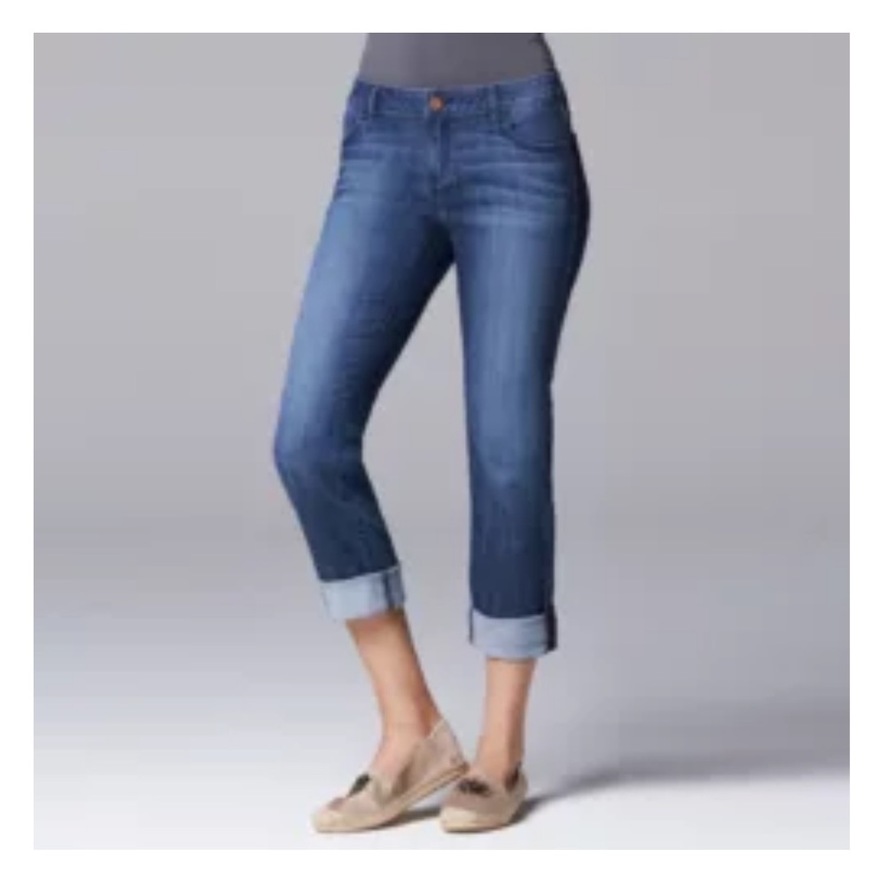 Vera Wang Cuffed Denim Capris Like NEW
